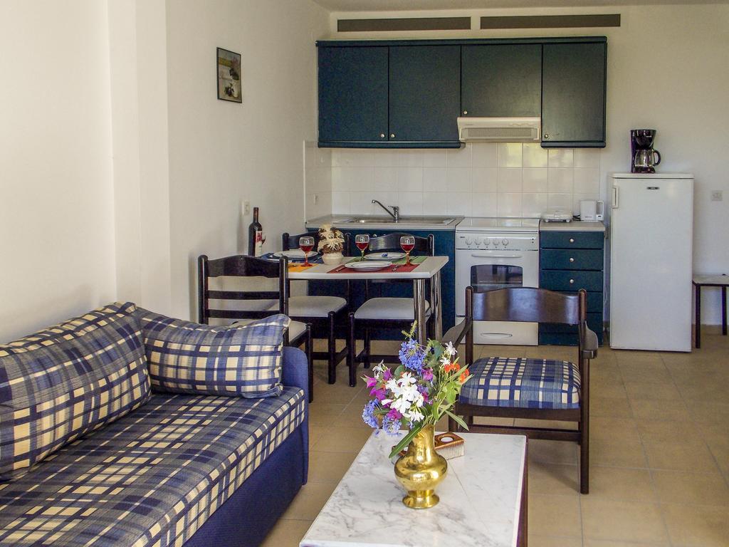 Manto On The Beach Apartments Μπαρμπάτι Εξωτερικό φωτογραφία