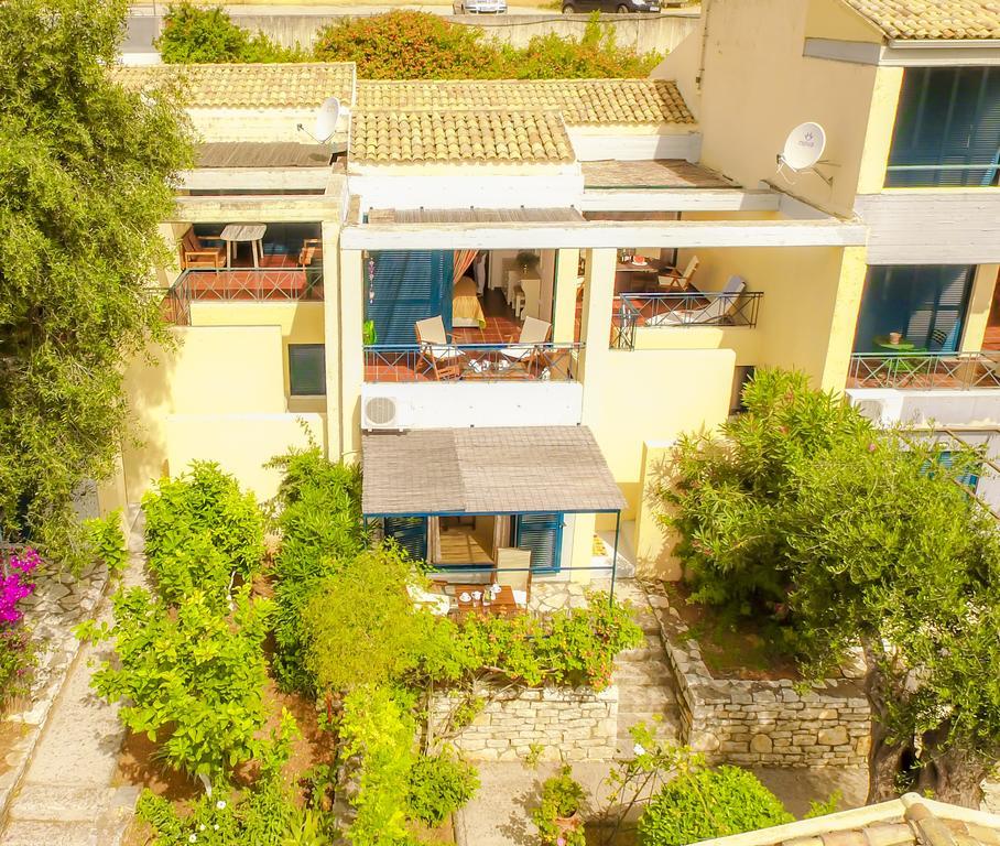 Manto On The Beach Apartments Μπαρμπάτι Εξωτερικό φωτογραφία