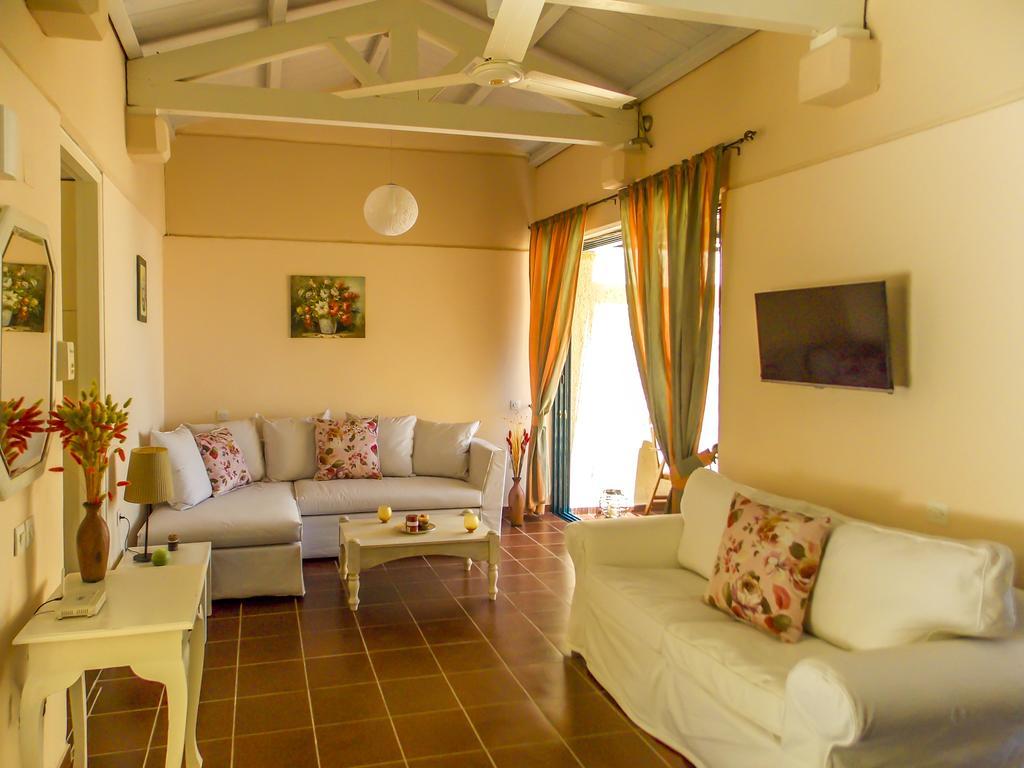 Manto On The Beach Apartments Μπαρμπάτι Εξωτερικό φωτογραφία